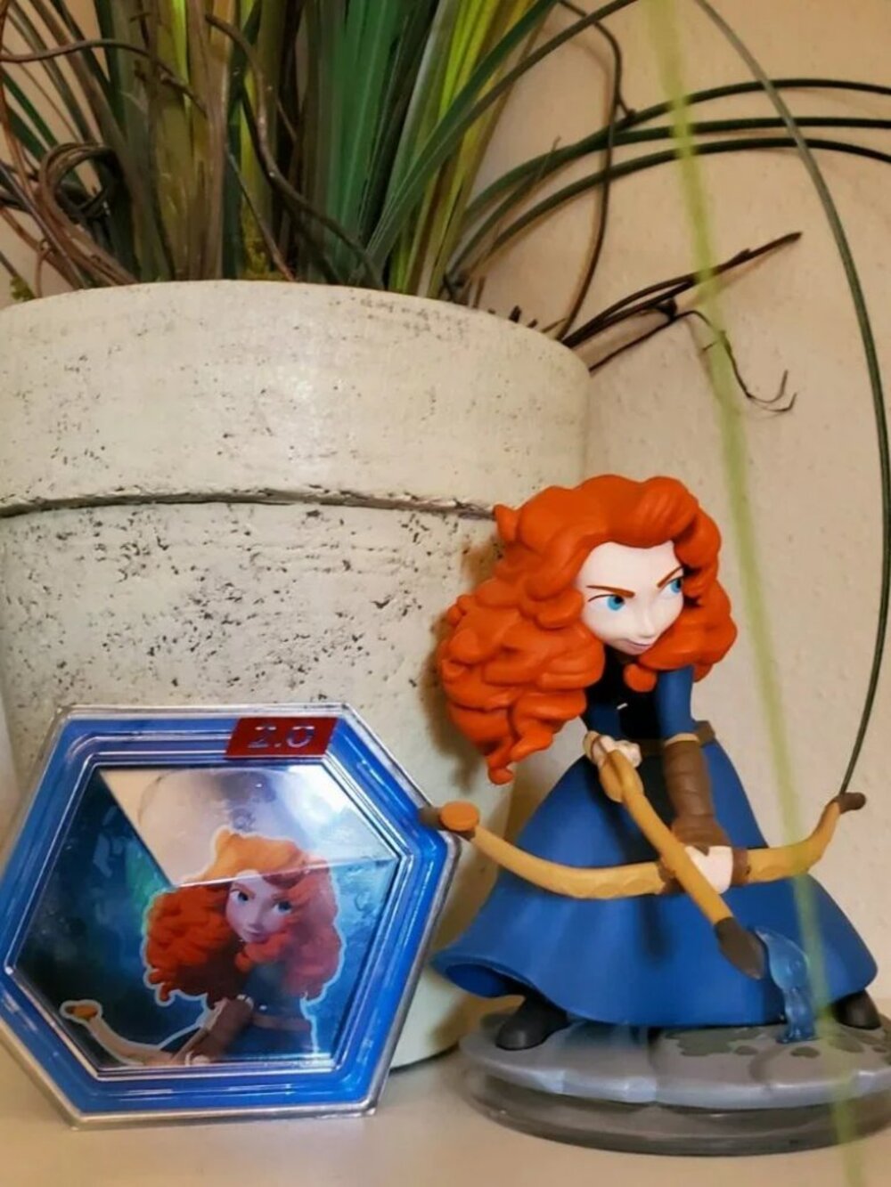 Disney Infinity 2.0 Merida Brave Figurine & Disc